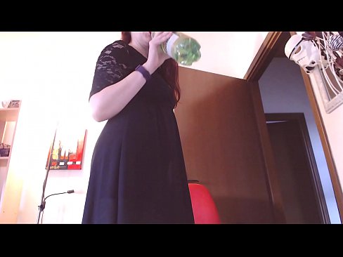 ❤️ Një skllav i nënshtruar që i pëlqejnë brekët e pista dhe të shijshme detyrohet të masturbojë pasi shikon këtë video! ❤ Porno shtëpie në pornografi sq.pornma-com.ru