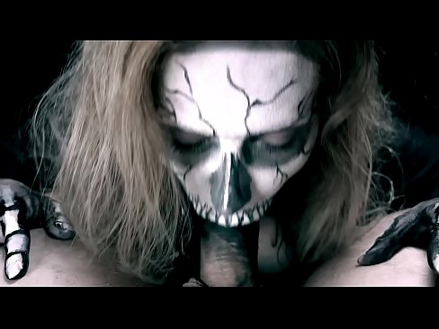 ❤️ Vajzë demonike që thith karin me gojën e saj të zezë dhe gëlltit sperma. ❤ Porno shtëpie në pornografi sq.pornma-com.ru